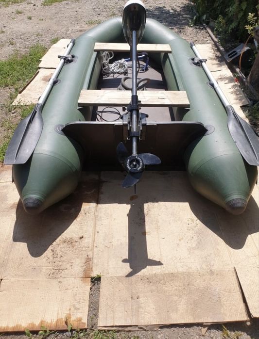 Лодка АКВА 2800 + Мотор