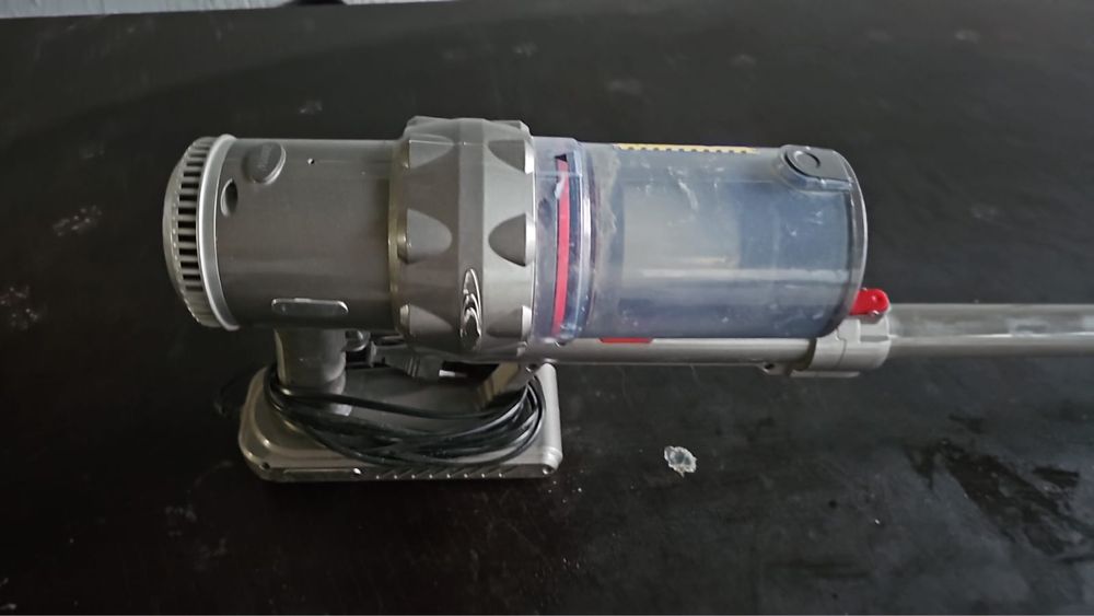 Пылисос в рабочем состоянии