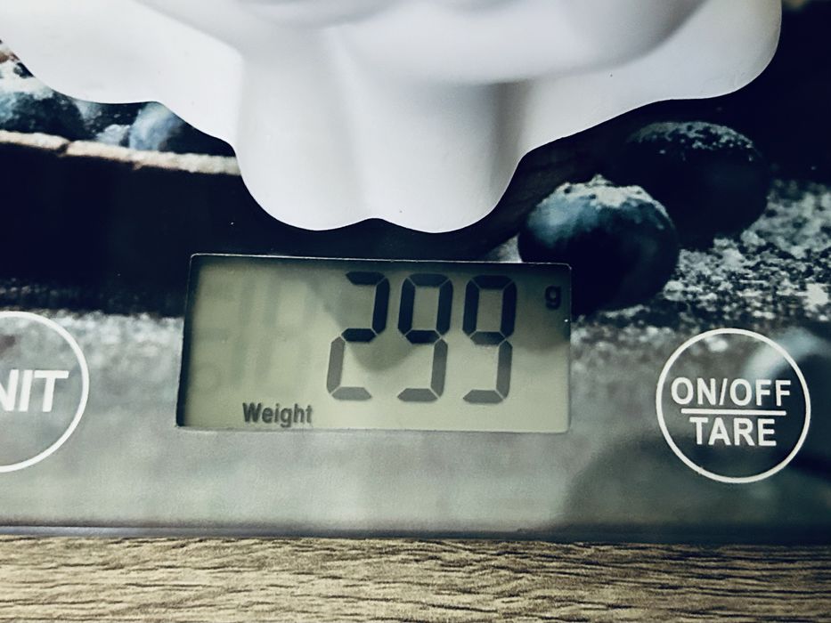 Декоративна арт фигурка – ръчно излъчване и модерен стил