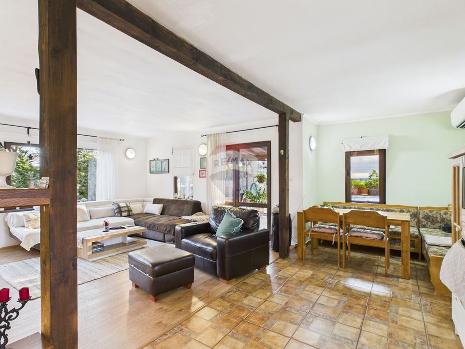 Продава се Къща в Варна, Виница - 260 кв.м за 1332 €/кв.м - Снимка #4