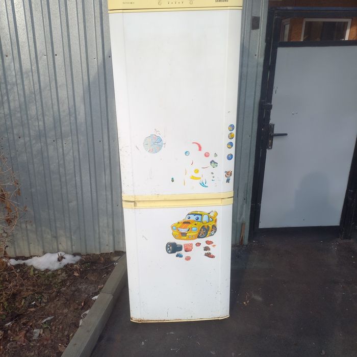 Холодильник самсунг