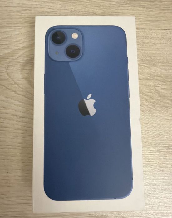 iPhone 13 в хорошем состоянии