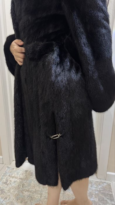 Норковая шуба 80000т