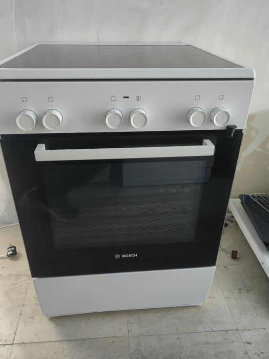 Правостояща печка бош