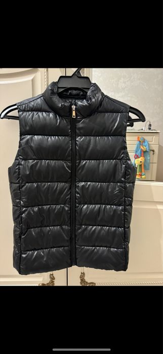 Жилетка женский размер xs40-42 Мангодан алынды почти новый