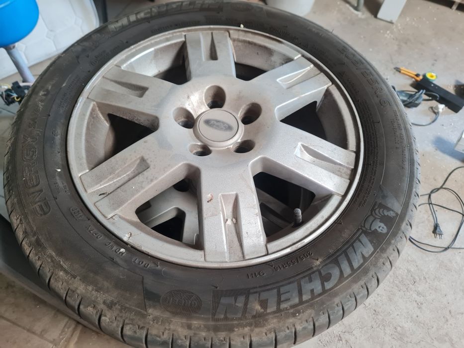 Jante ford pe 15 de vara