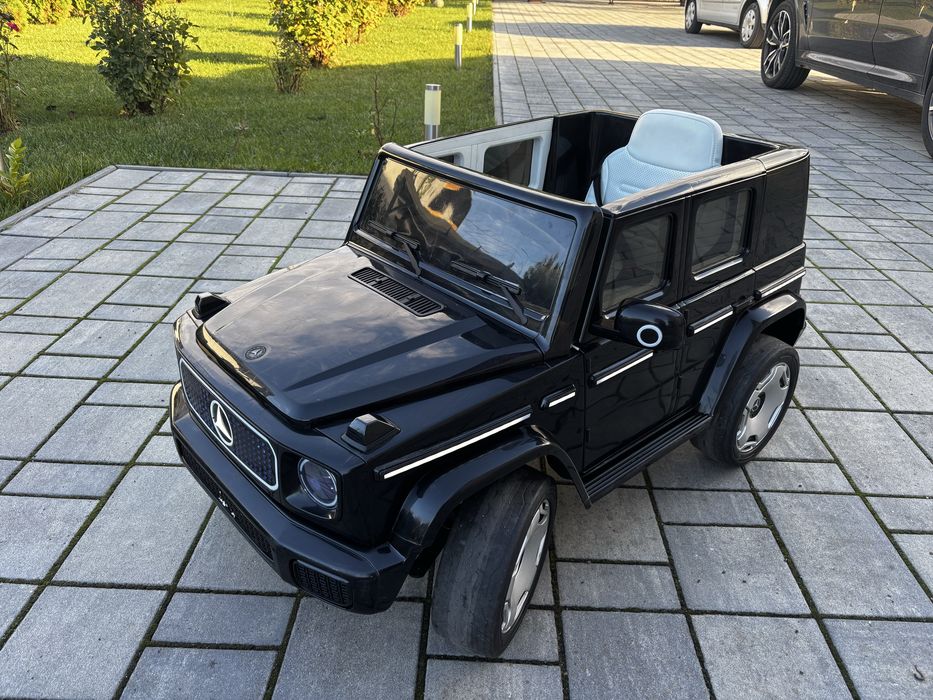 Masinuta electrica pentru copii Mercedes EQG Concept