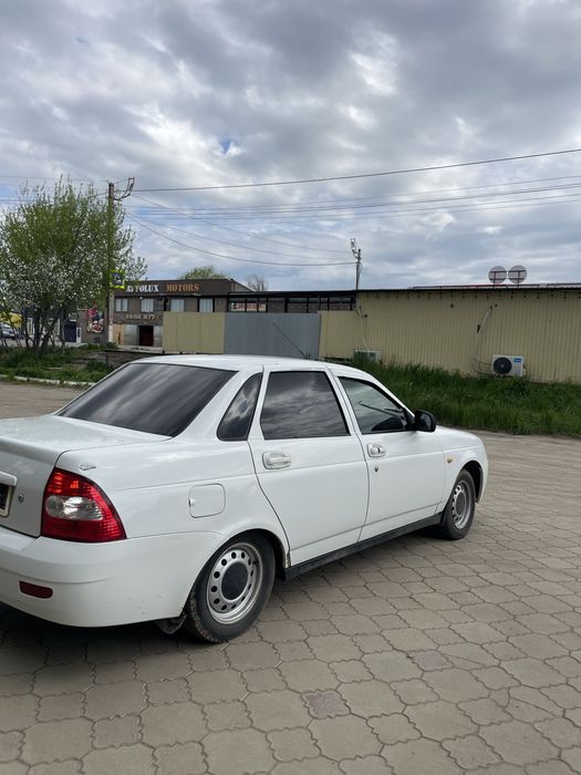 Приора 2013г газ бинзин