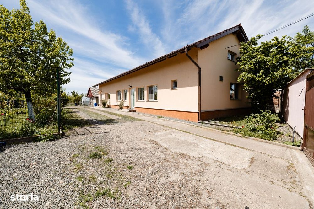 Casă individuală cu teren de 4.898 mp – zona Gai