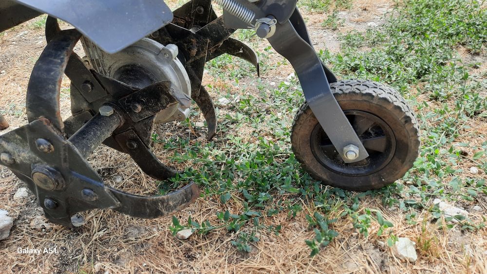 Мотуколтиватор,фреза