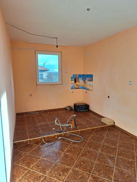 Продава се Къща в Кюстендил, Бузлуджа - 90 кв.м за 391 €/кв.м - Снимка #4