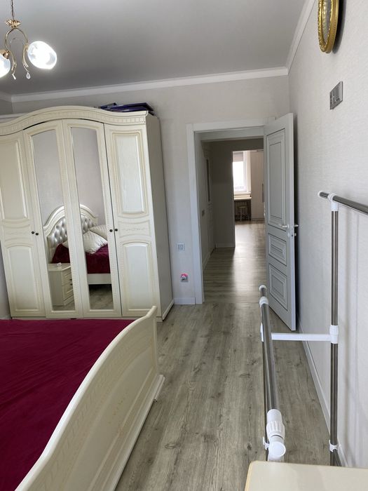 Срочно! Продается 3 комнатная!!