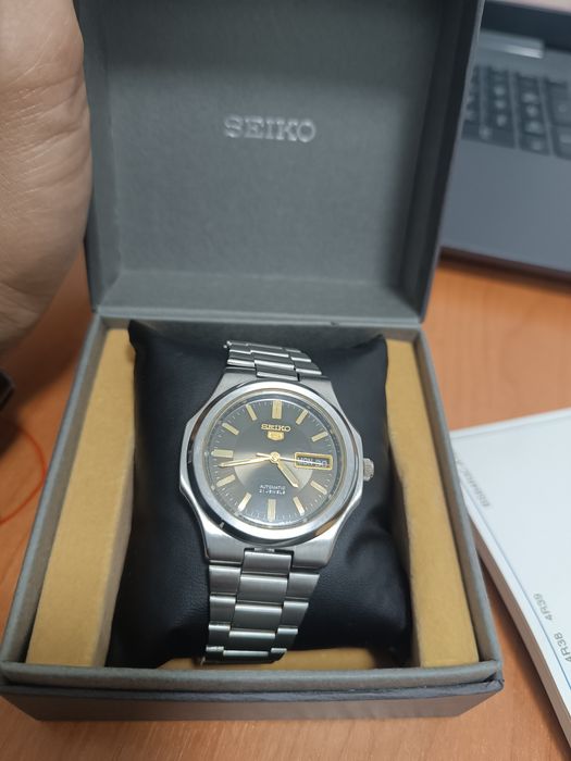 Часы японские Seikonaut Seiko!