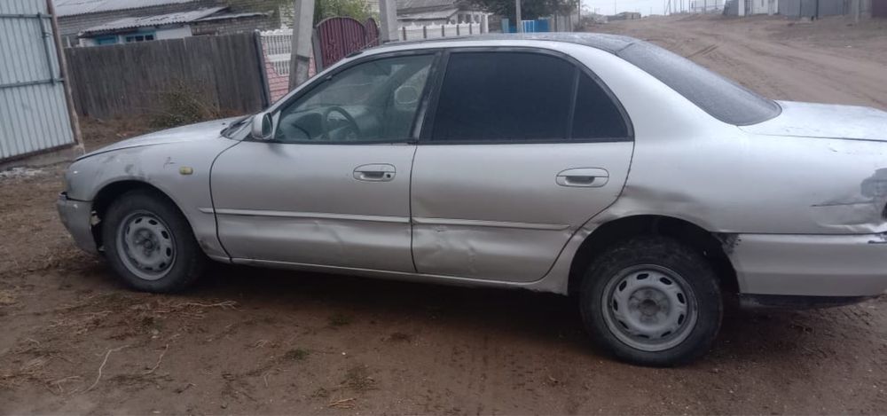 На разбор митсюбиси галант