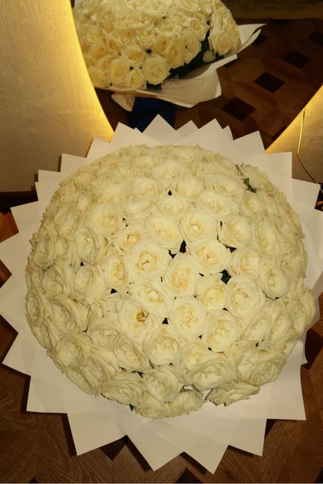 Букет из 101-ой розы