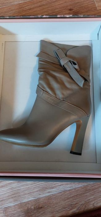 Продам сапоги женские