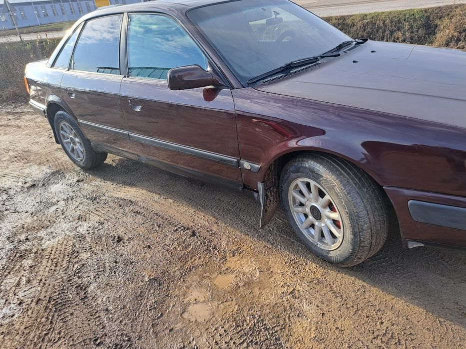 Продам Ауди 100 с4