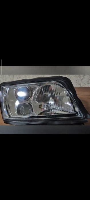 Продам полированные стекла фар а6с4