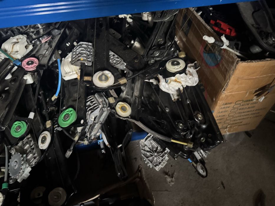 Машинки ел стъкла за бмв е60 е61 ф10 ф11 е90 ф30 ф01 ф02