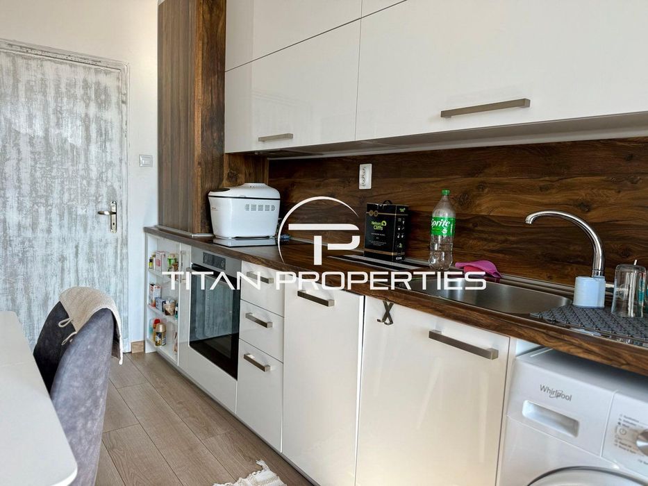 Тристаен апартамент за продажба в кв. Каменица 1