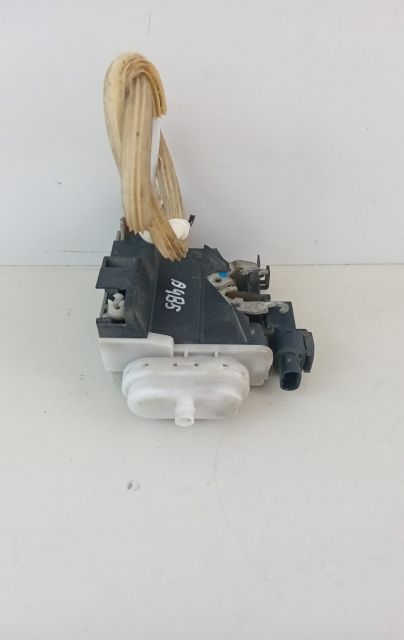 Broasca usa  dreapta fata 8d1837016e Audi A4 B5