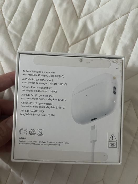 AirPods Pro наушники