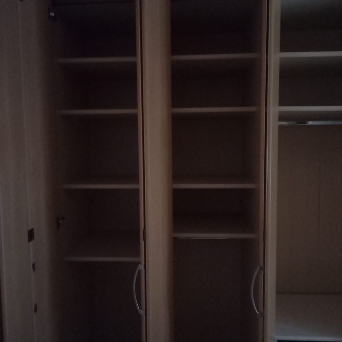 Dressing pentru haine