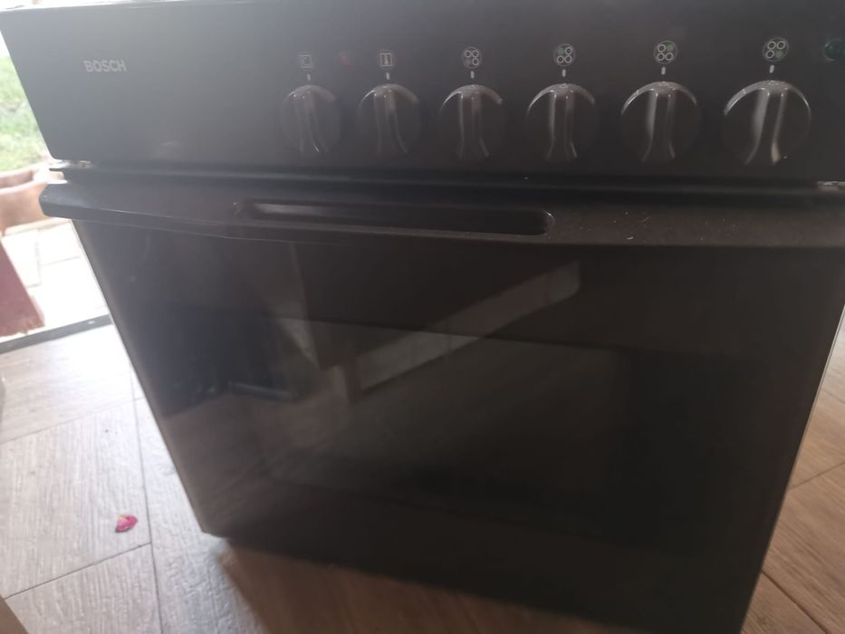 Vand Aragaz electric si cuptor electric Bosch