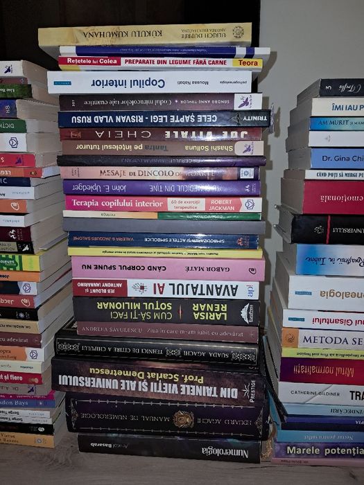 Bibliotecă 120+ cărți dezvoltare personală, psihologie și spiritualitate