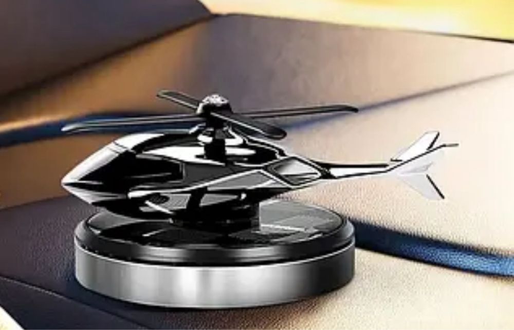 Многоразовый ароматизатор на панель приборов