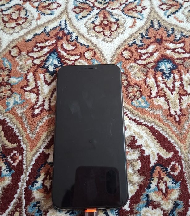 IPhone xs 64gb срочна