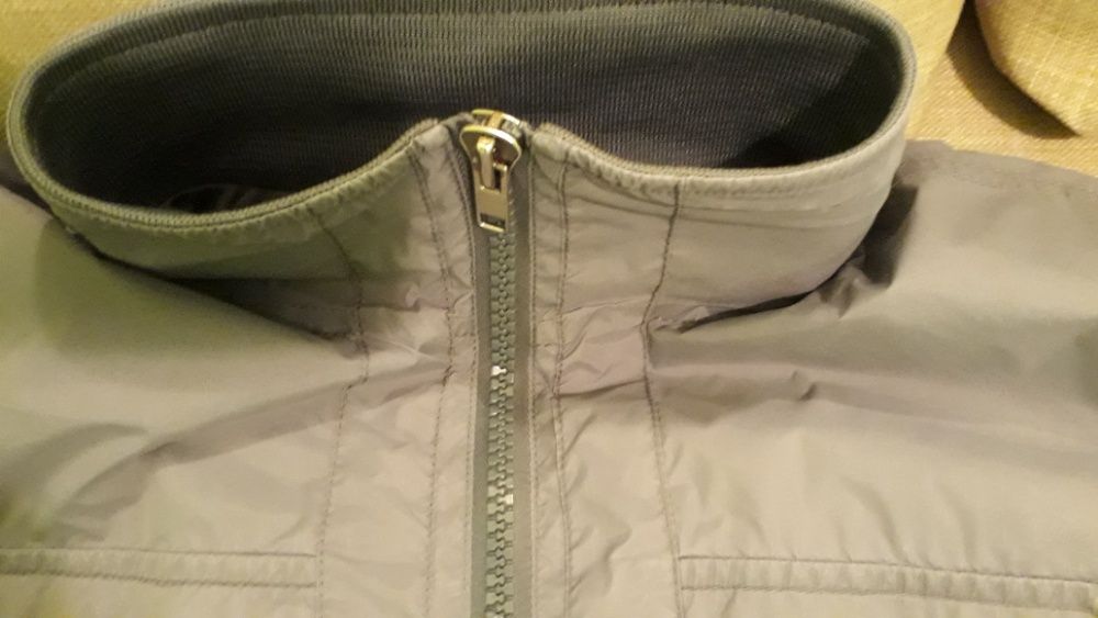 Продава се мъжко яке "МАDОC"