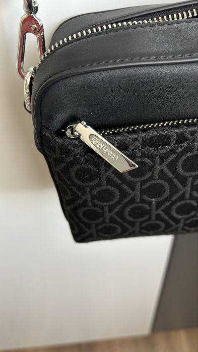 Чанта Calvin Klein