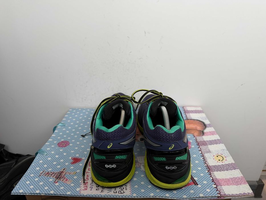 Asics GT-2000 4 Gore-Tex''оригинални маратонки 44.5 номер