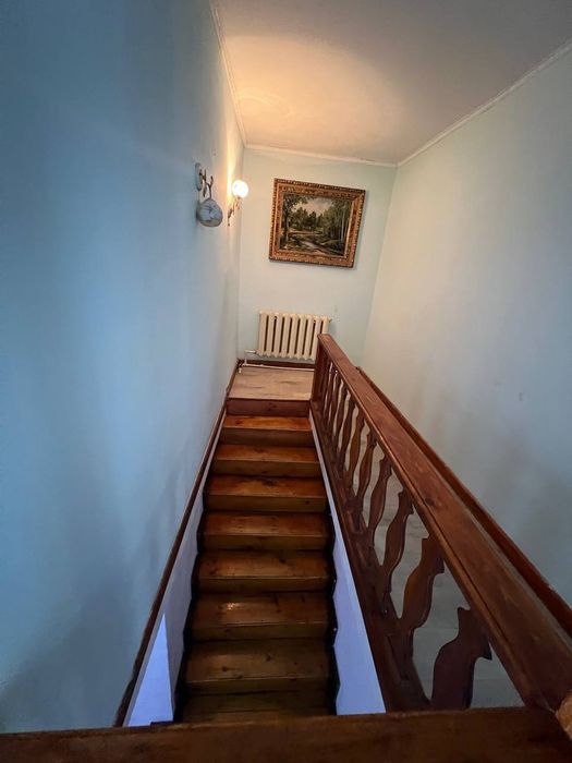 Продаётся 2х этажный 5 комнатный дом Ул. Панфилова 53