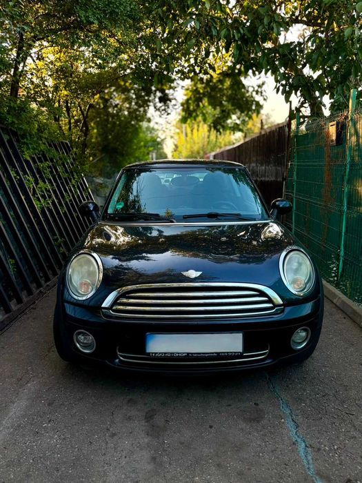 MINI Cooper 1.6 Benzină 120 CP • 6 Trepte • 2008 • Euro 4