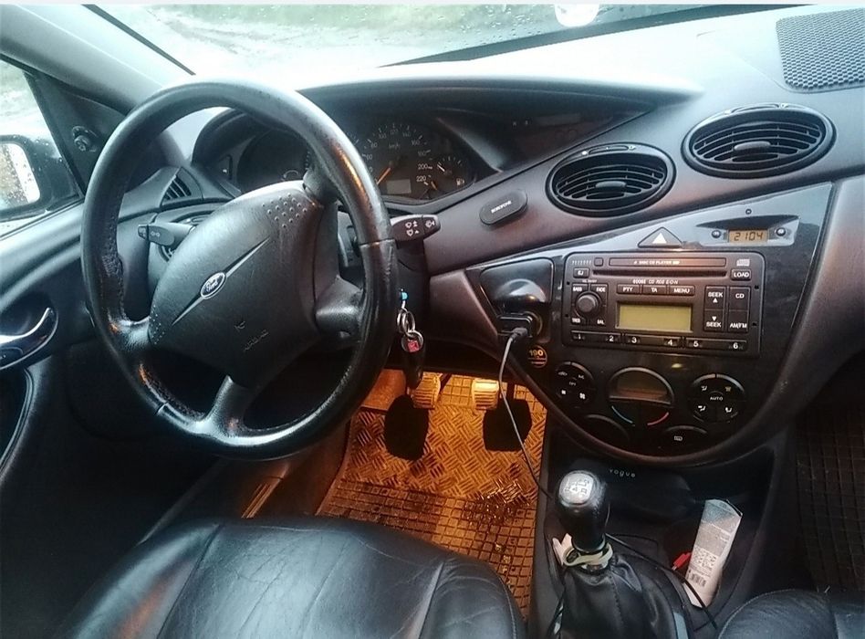 FORD Focus 2002 — imagine 2