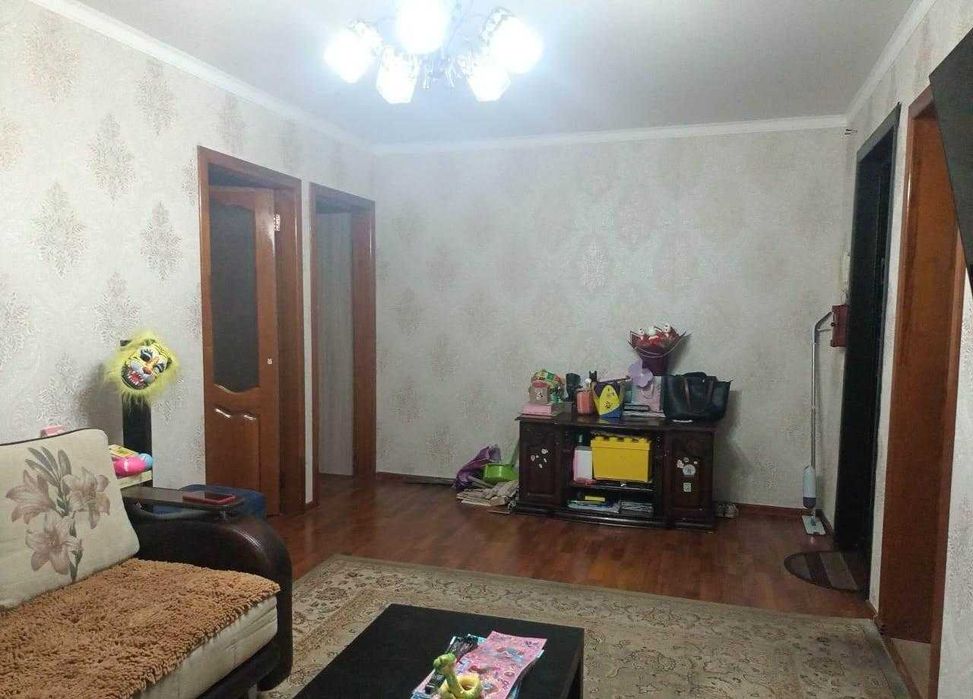 Назарбаева 3 ком кв