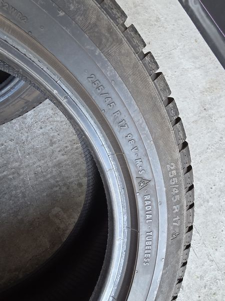 255/45/17//225/50/17 Continental