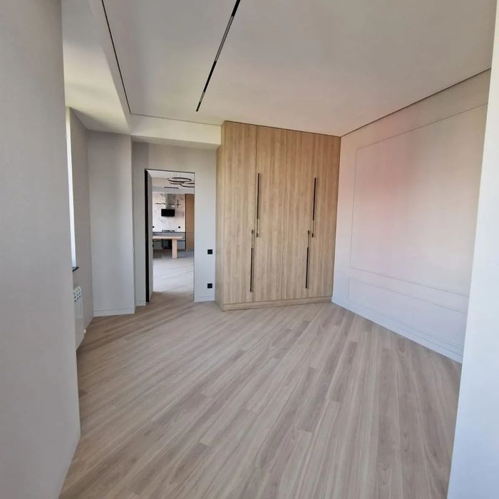 Паркет ,ламинат ,кварцвинил