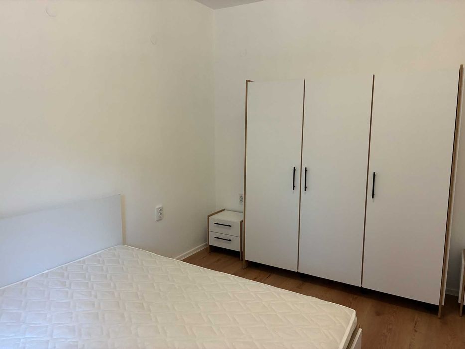 Дава се под наем Двустаен апартамент в Ботевград - 65 кв.м за 612 € - Снимка #5