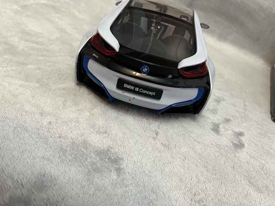 bmw i8 cu telecomanda