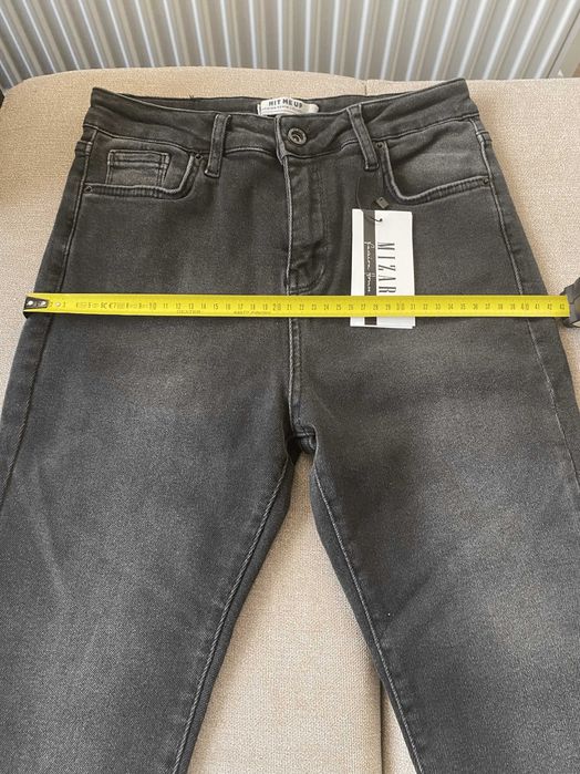 Pantaloni Mizar - marime 46