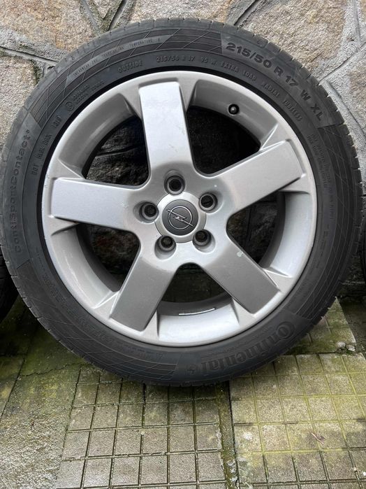 Опел Астра H джанти с гуми