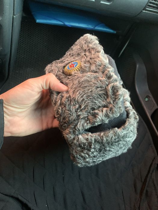 Продам шапку каракуль абсолютно новая