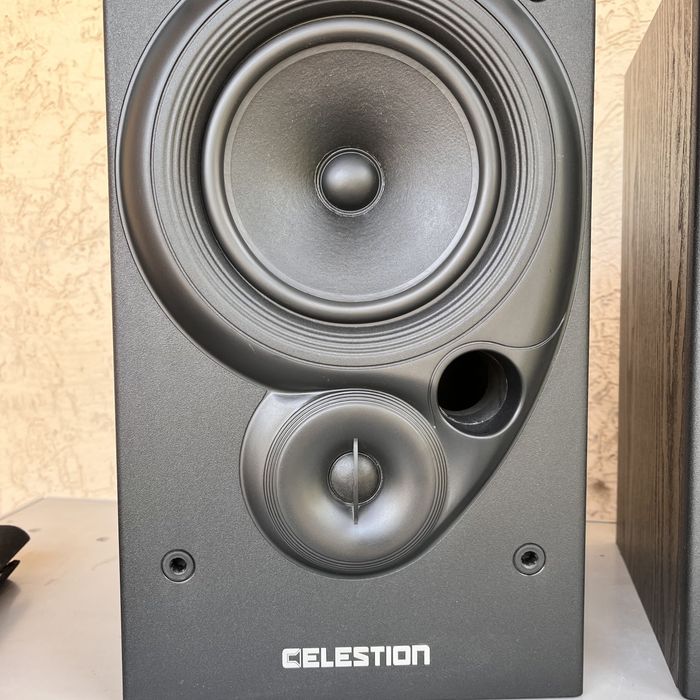 Celestion impact 15 колонки 90 watt