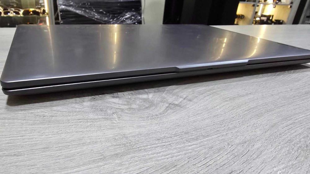 Лаптоп Lenovo IdeaPad Slim 3