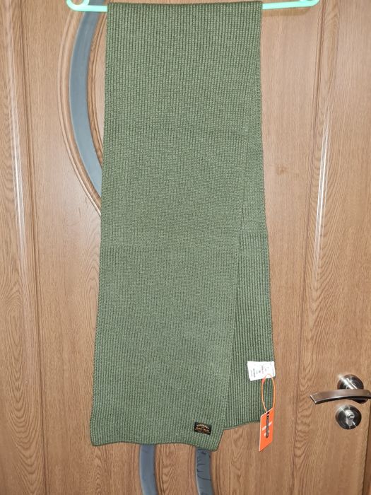 Нов Superdry ОРИГИНАЛЕН И ВИНТИЧ

 Радарен шал