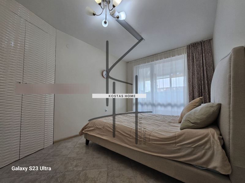 Продава се Двустаен апартамент в Варна, Възраждане 1 - 84 кв.м за 1548 €/кв.м - Снимка #2