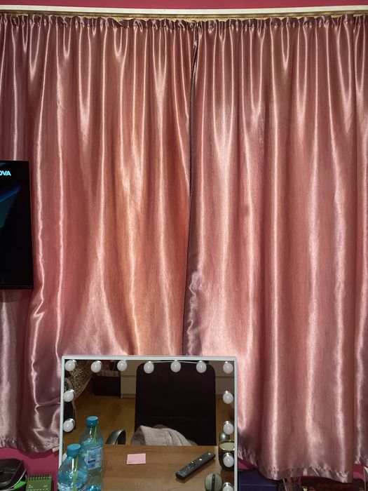 Пердета двойни за два прозореца